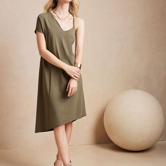 BANANA REPUBLIC Knot Mini Dress, Black, Size Medium Tall - Picture 4 of 8